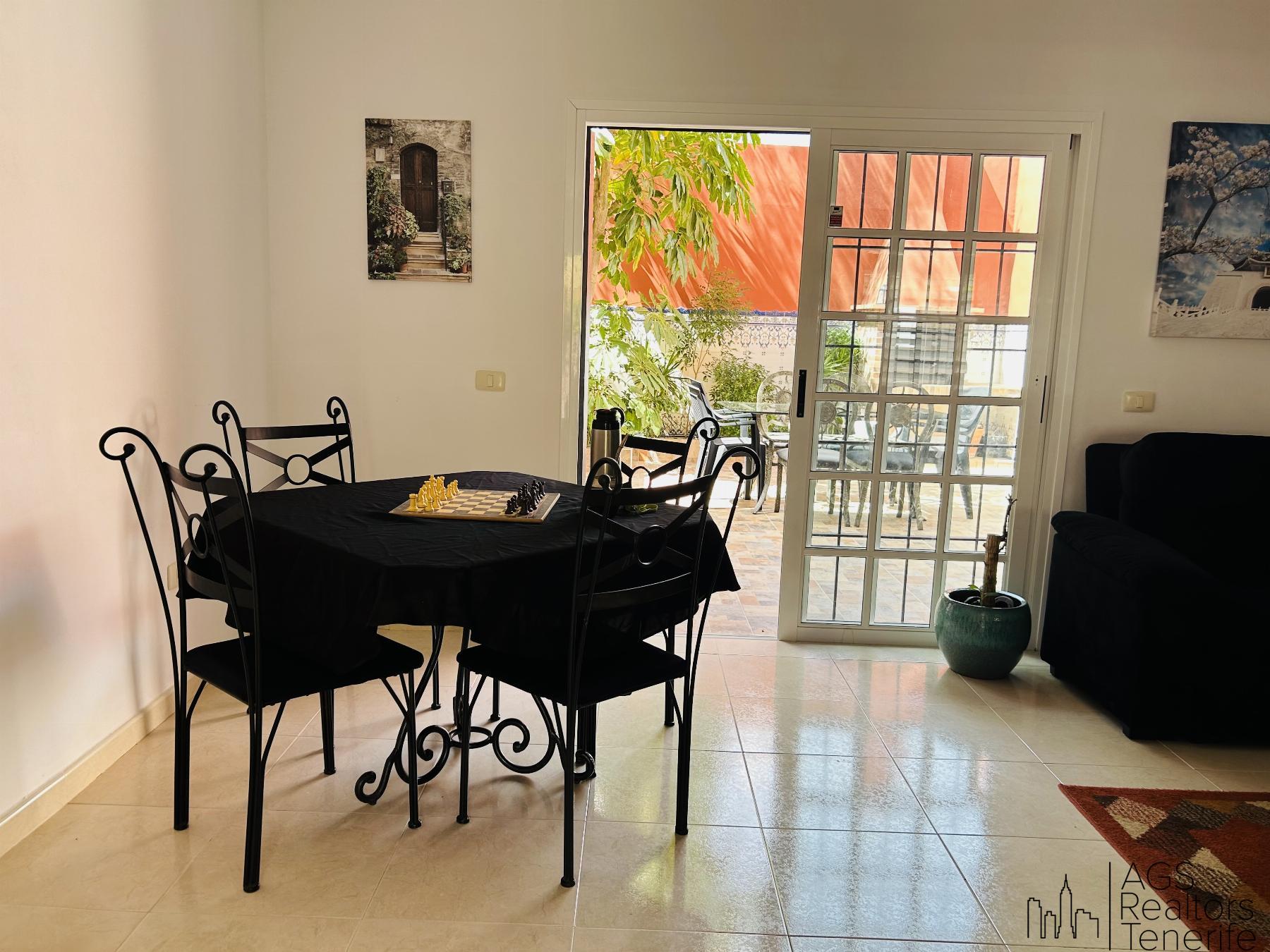 For sale of house in Callao salvaje