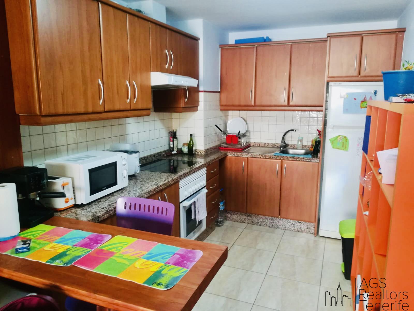 For sale of apartment in San Isidro de Abona
