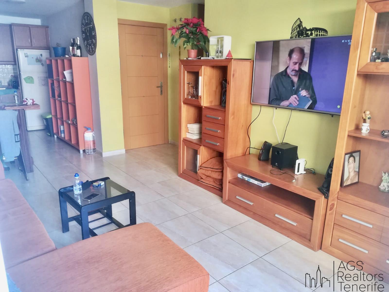 For sale of apartment in San Isidro de Abona