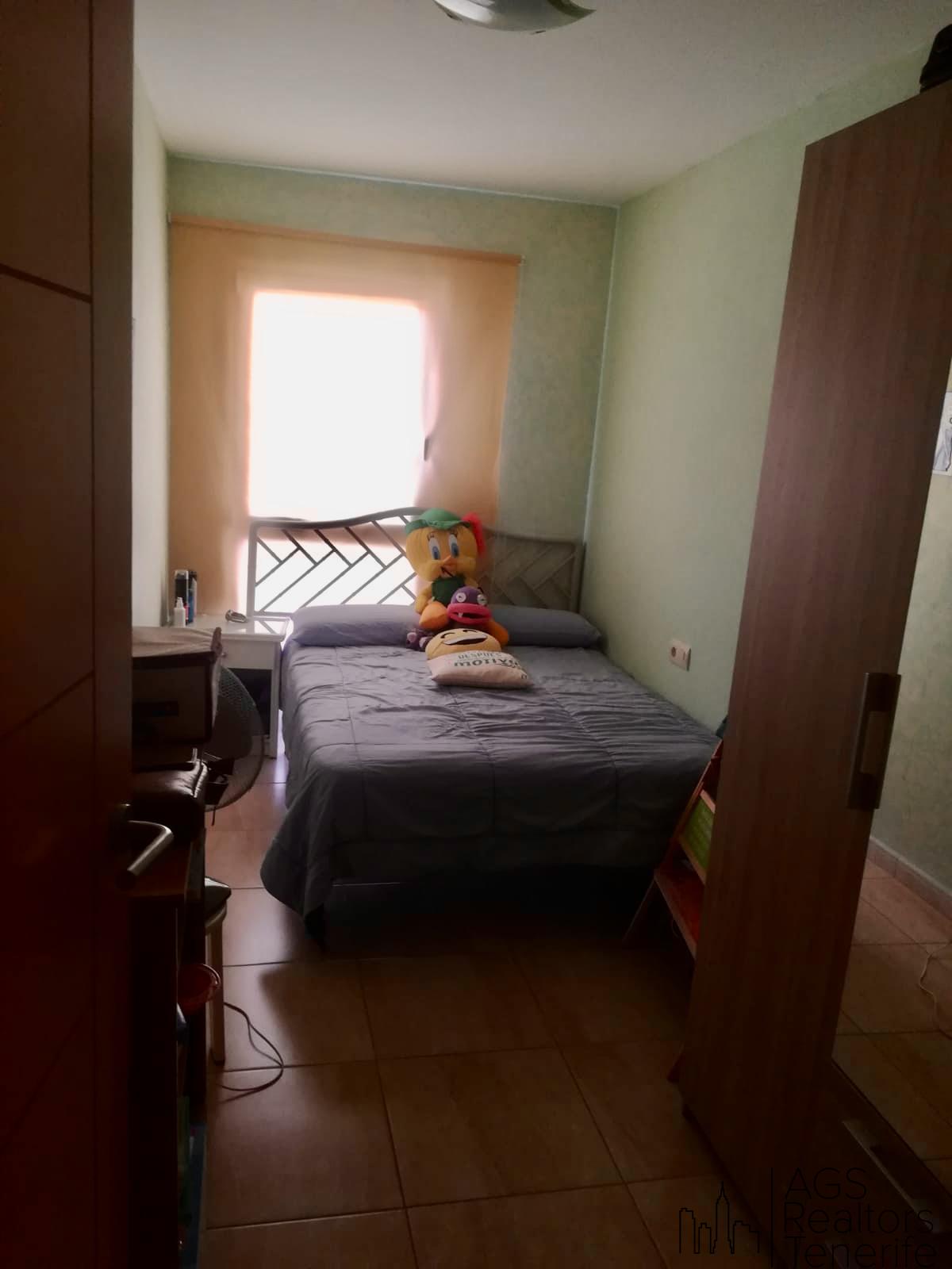 For sale of apartment in San Isidro de Abona