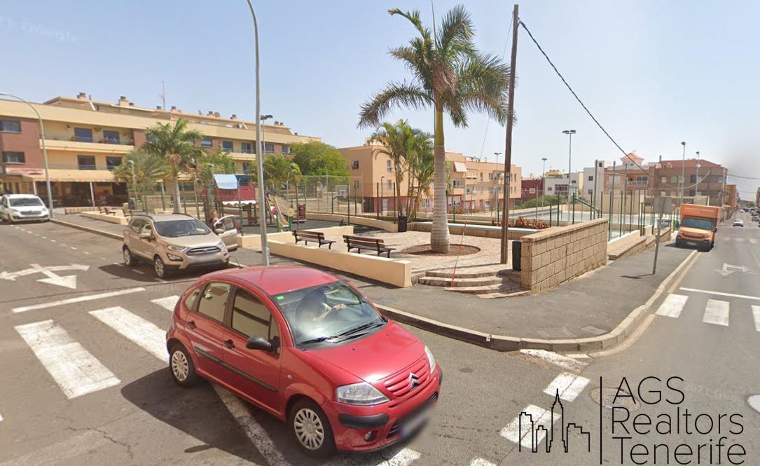 For sale of apartment in San Isidro de Abona