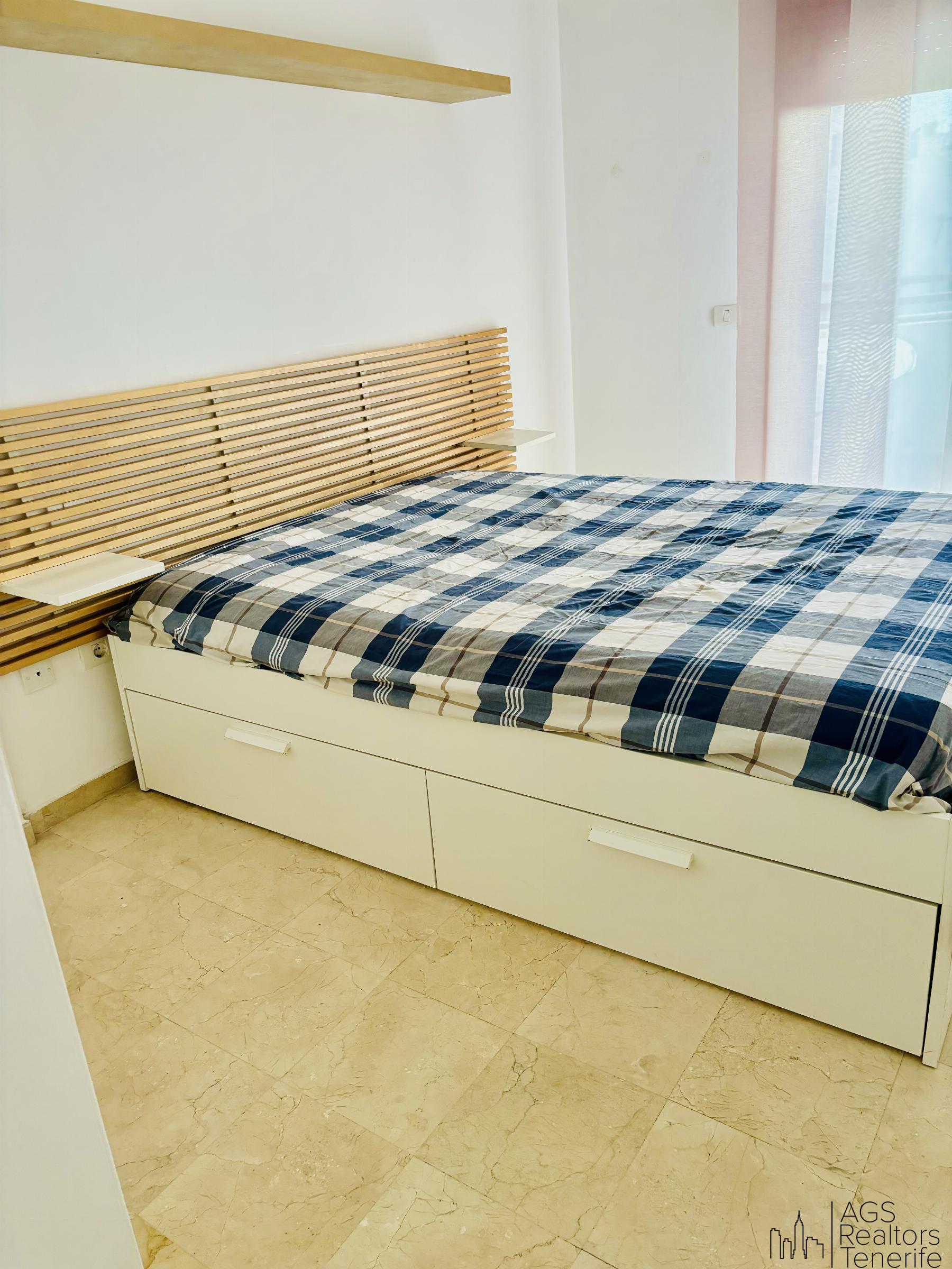 For sale of apartment in Arona