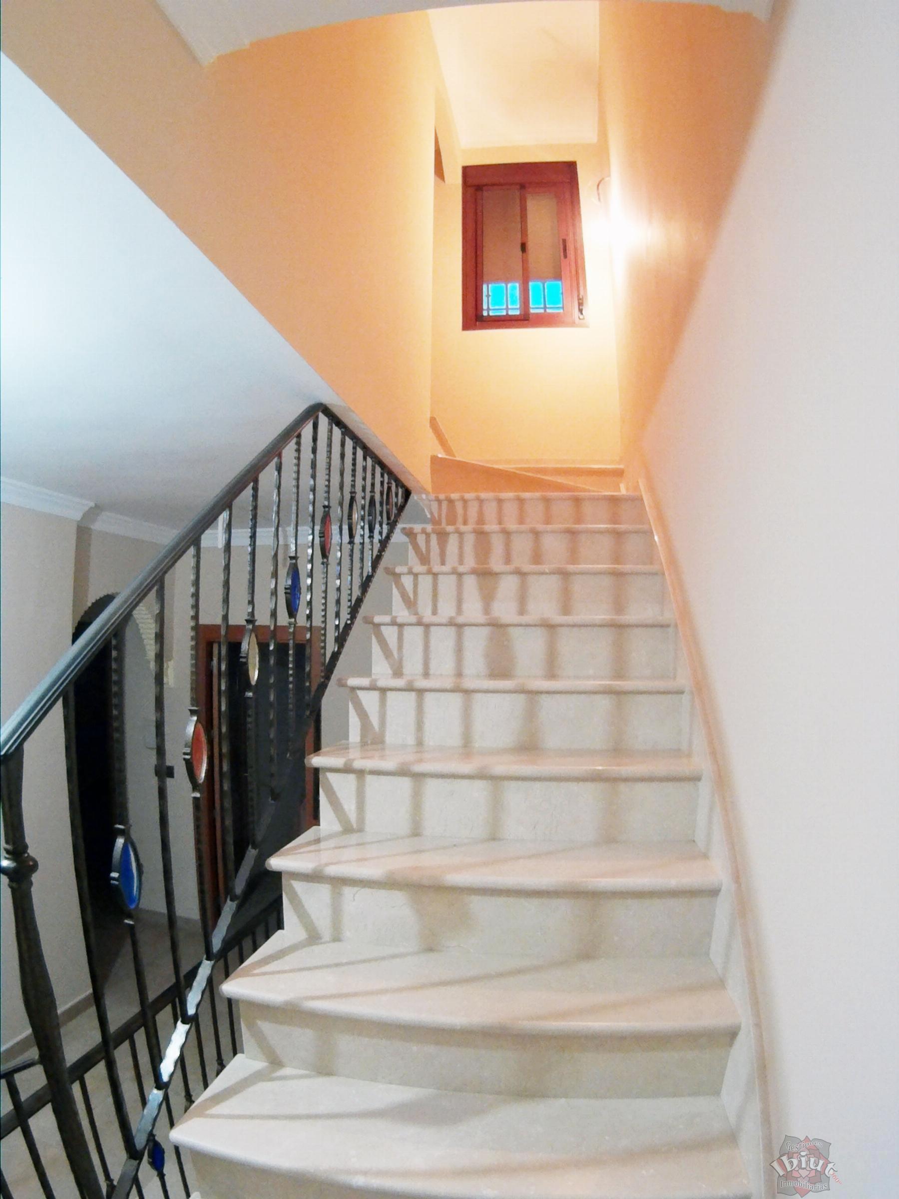 For sale of house in Ardales