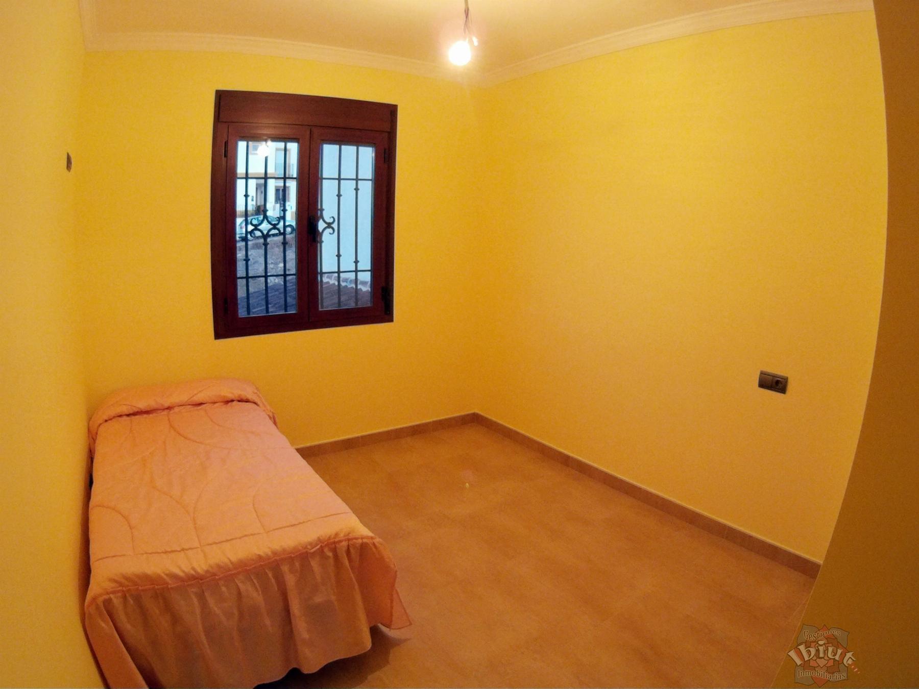 For sale of house in Ardales
