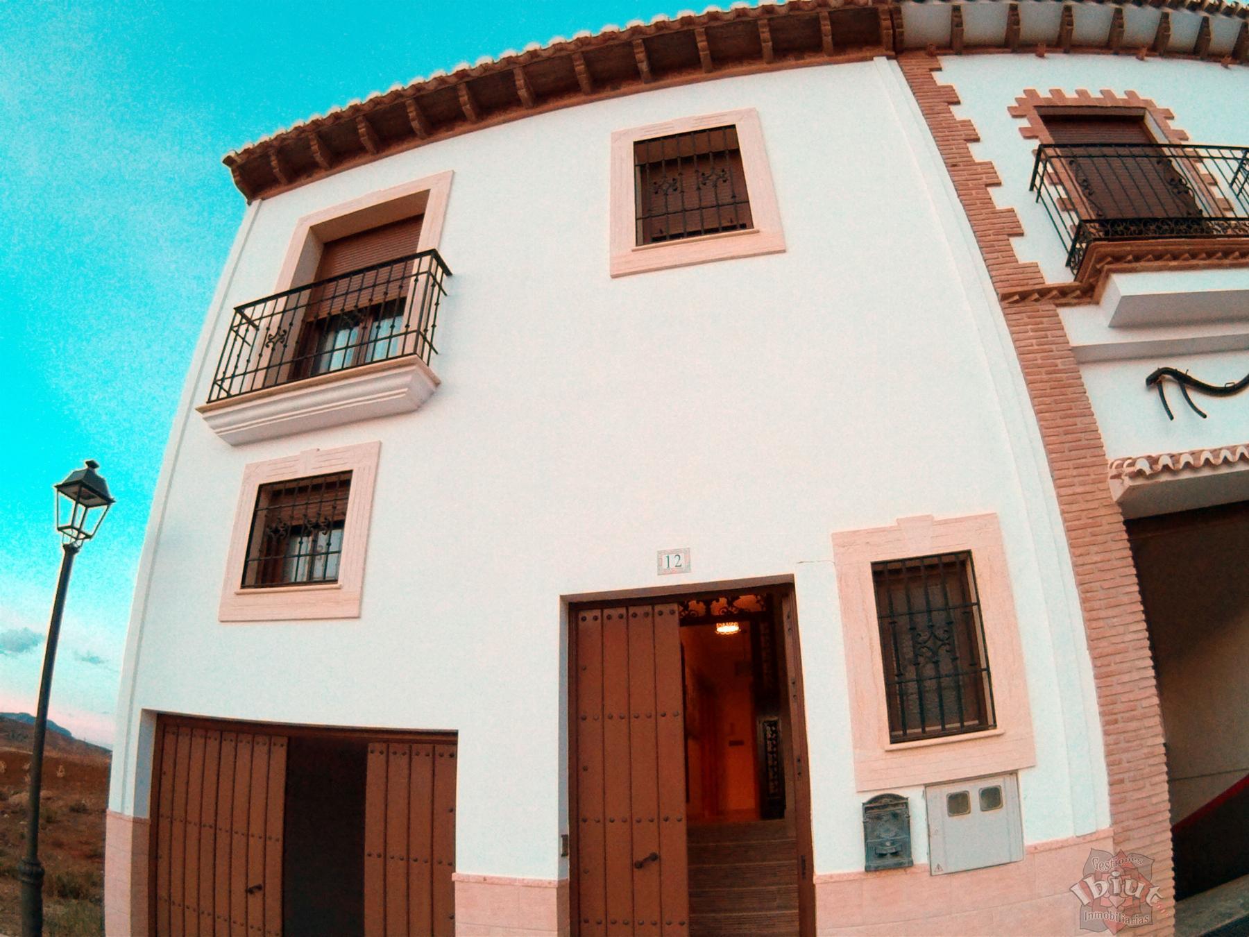 For sale of house in Ardales