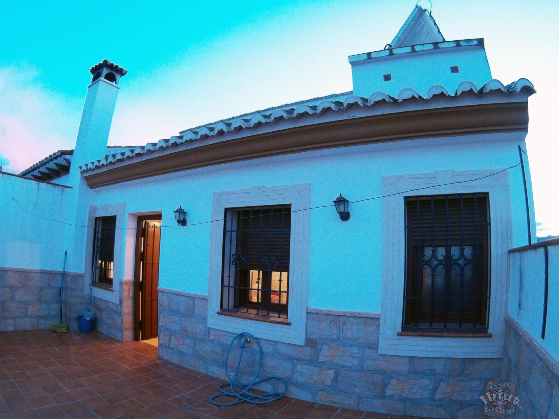 For sale of house in Ardales