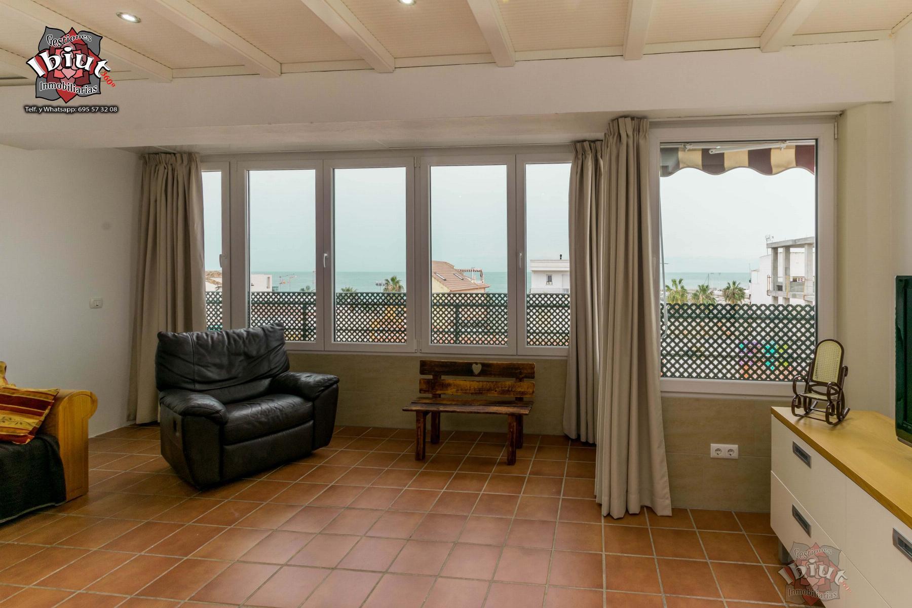 Alquiler de piso en Caleta de Vélez