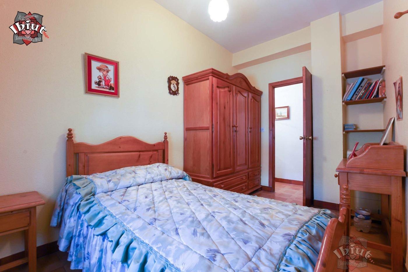 For sale of house in Úbeda