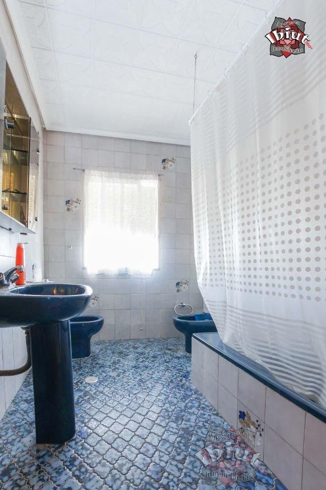 For sale of house in Úbeda