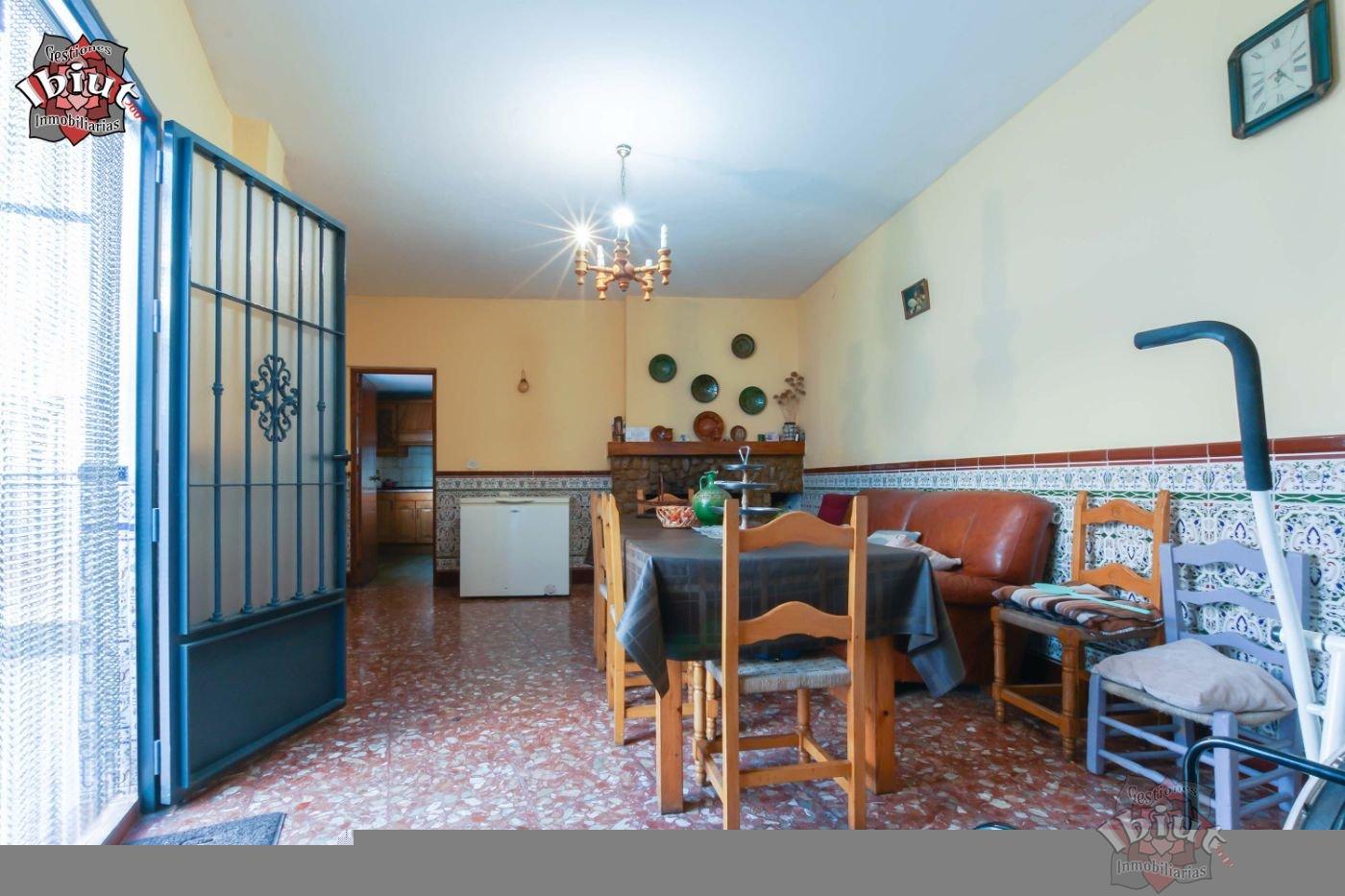 For sale of house in Úbeda