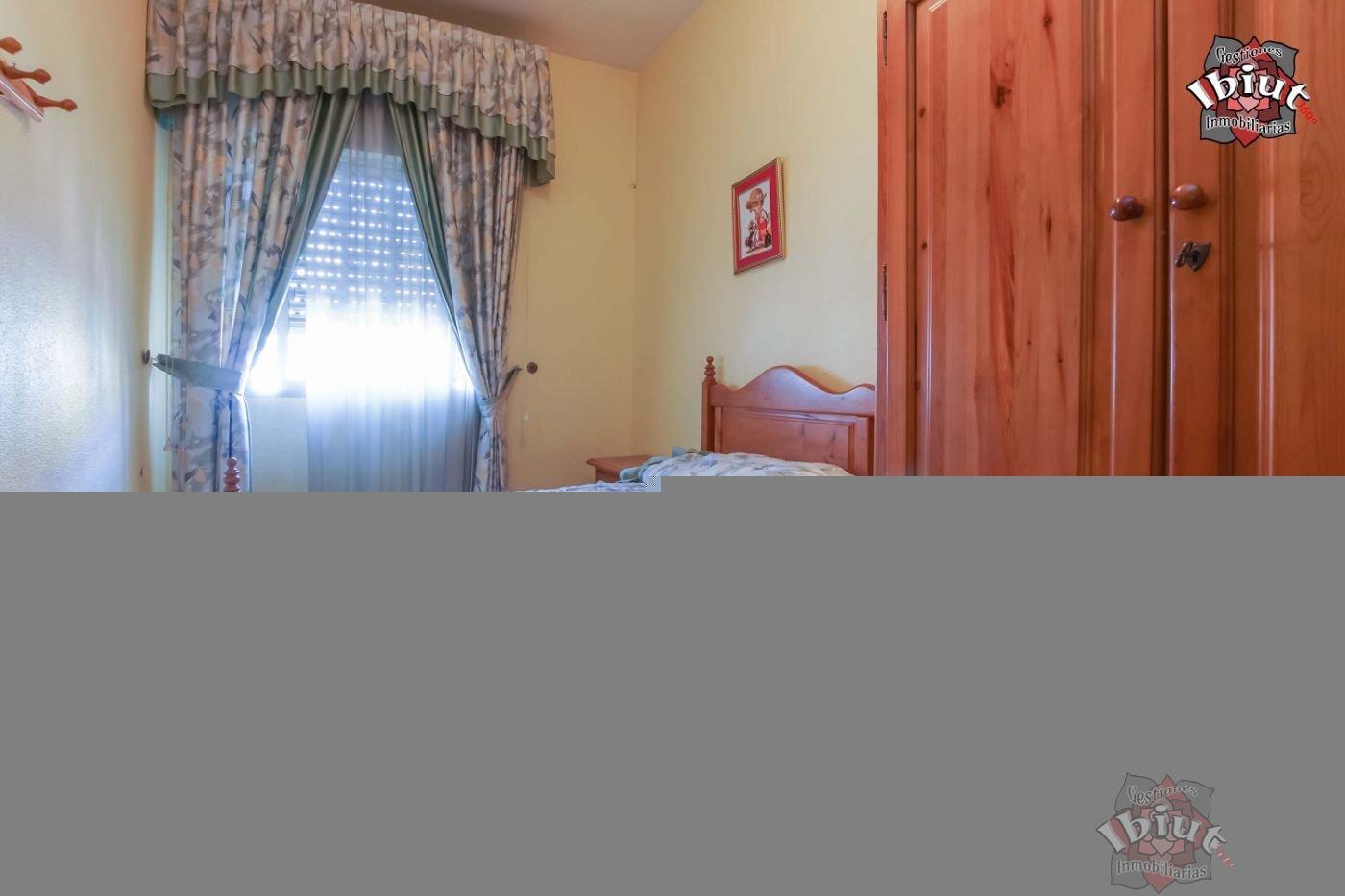 For sale of house in Úbeda