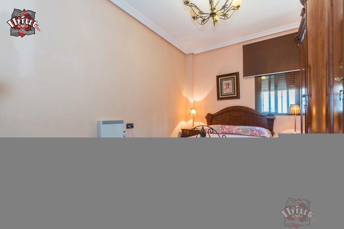 Venta de chalet en Rus