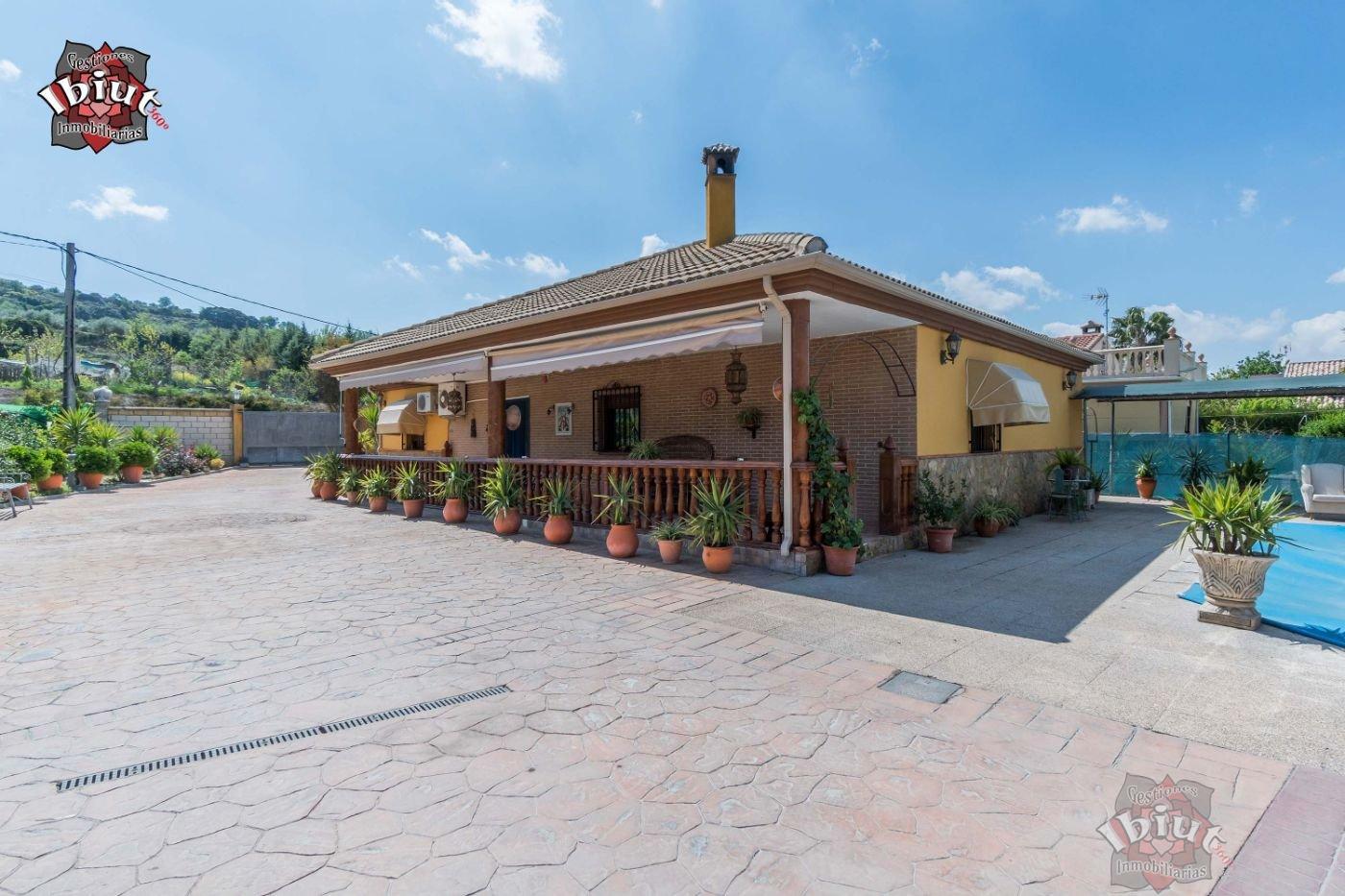 Venta de chalet en Rus