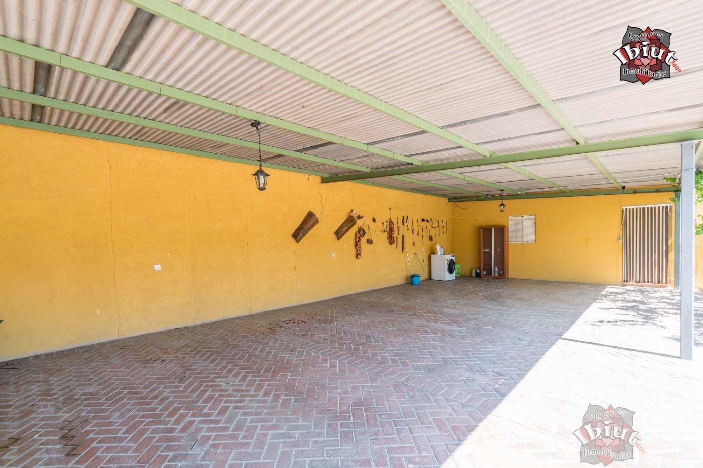 Venta de chalet en Rus
