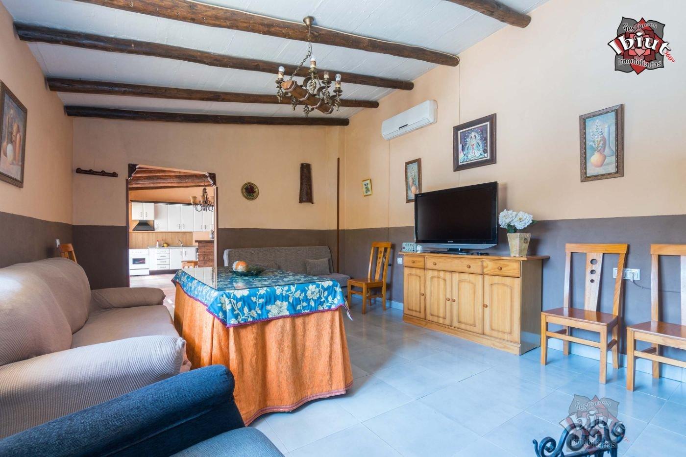 Venta de chalet en Rus