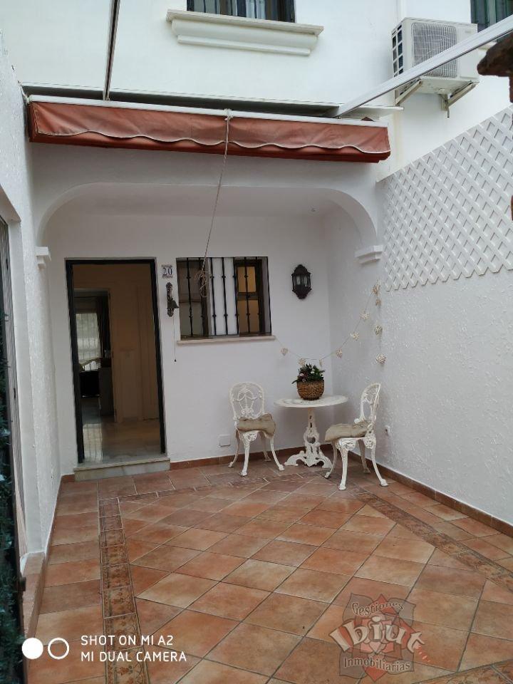 For sale of house in Caleta de Vélez