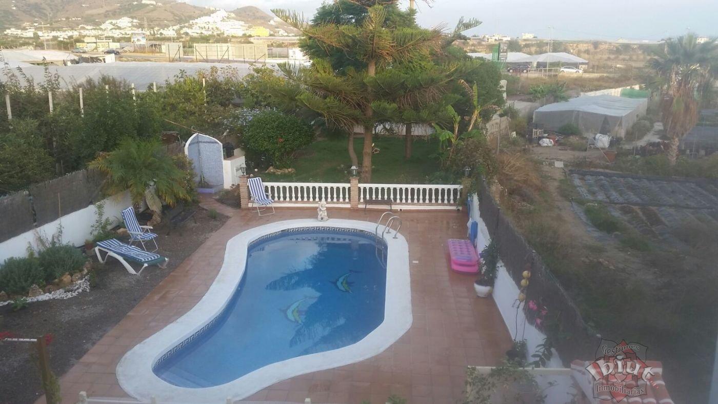 Alquiler de casa en Torrox-Costa