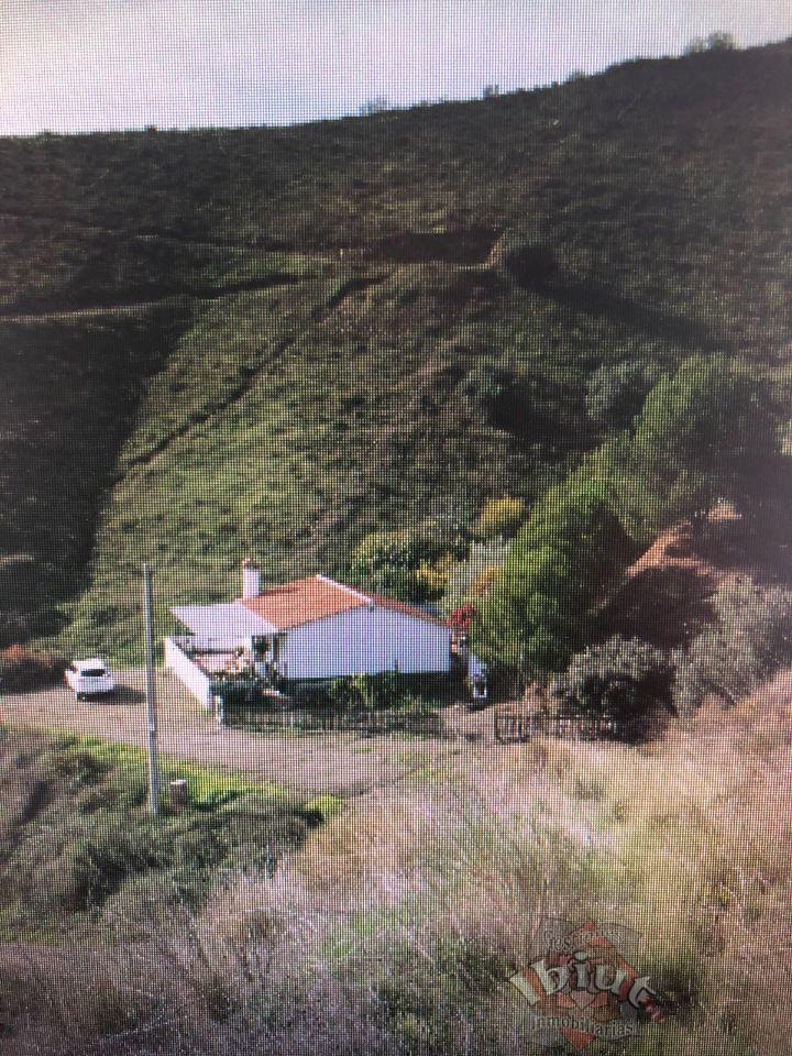 For rent of rural property in Macharaviaya