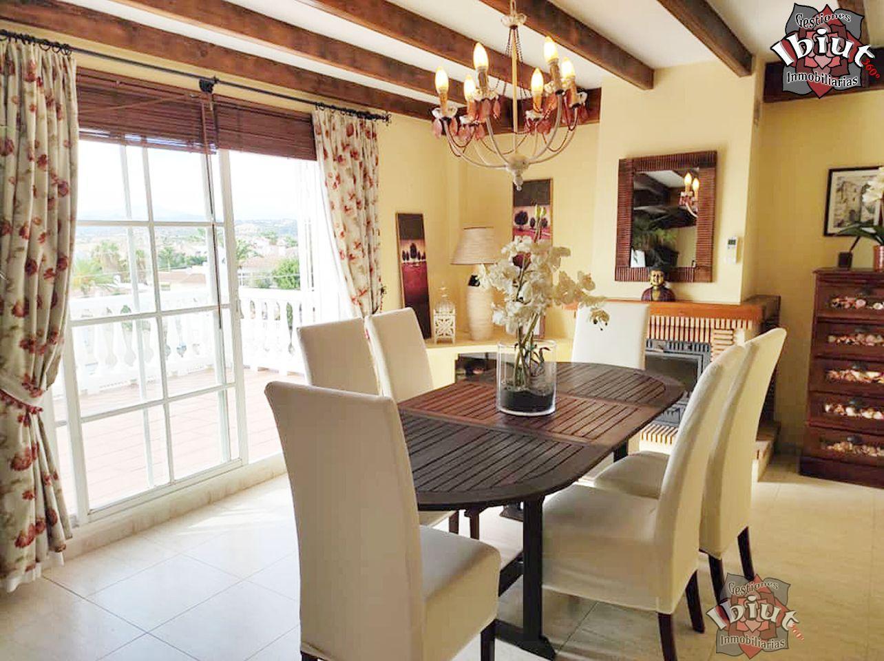 Alquiler de chalet en Caleta de Vélez