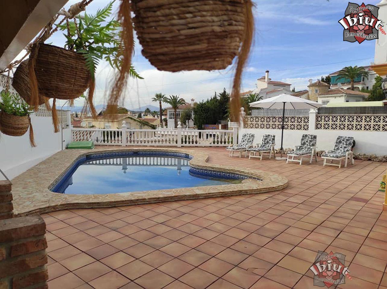Alquiler de chalet en Caleta de Vélez