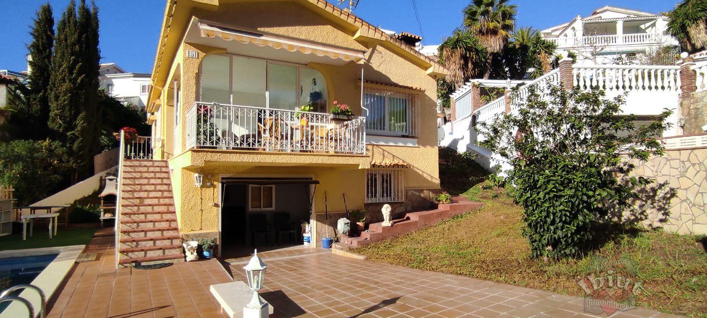 For rent of chalet in Caleta de Vélez