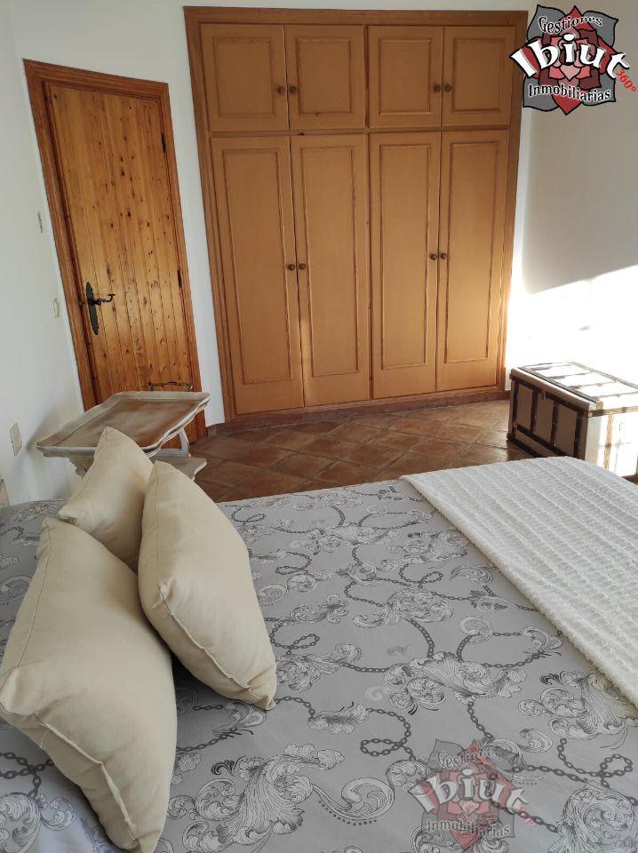 For rent of chalet in Sayalonga