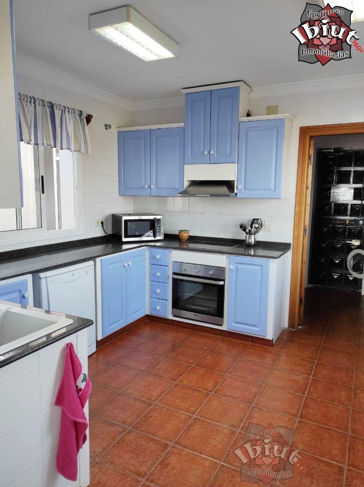 For rent of chalet in Sayalonga