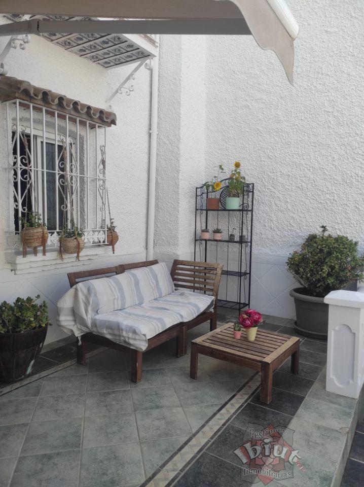For rent of house in Caleta de Vélez