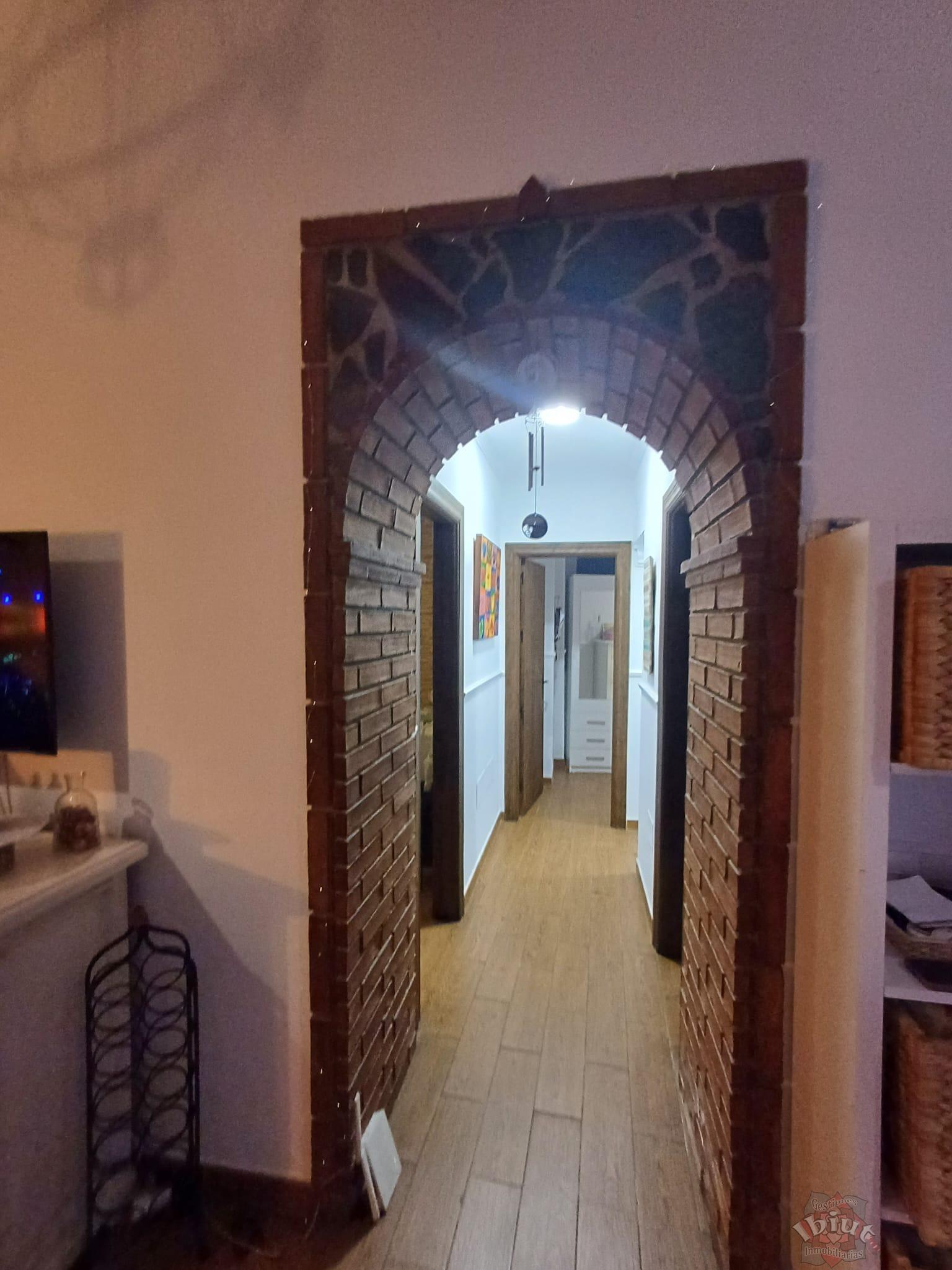 For rent of house in Benamocarra