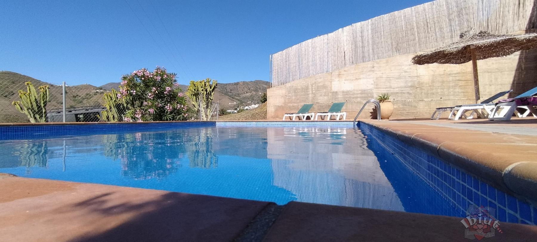 For rent of house in Almáchar