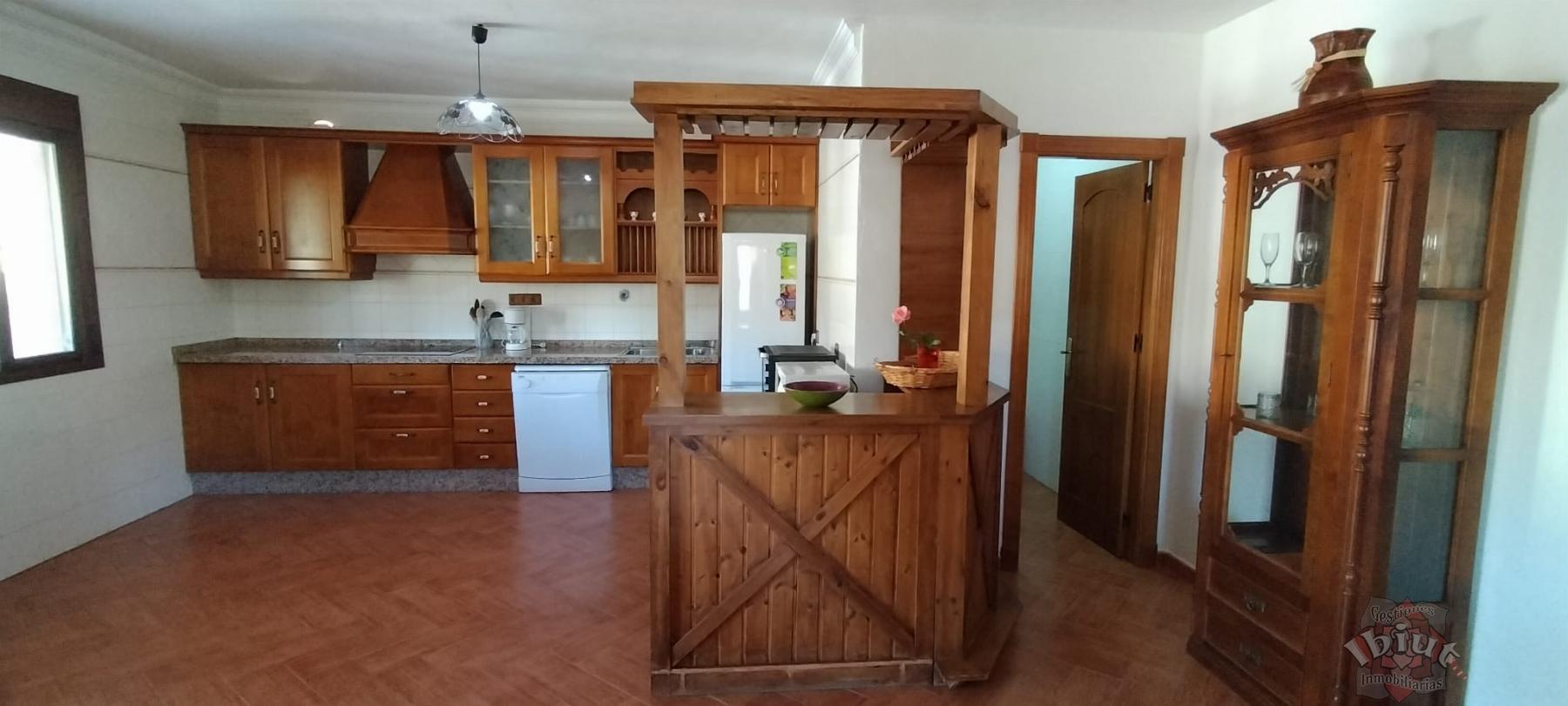 For rent of house in Almáchar