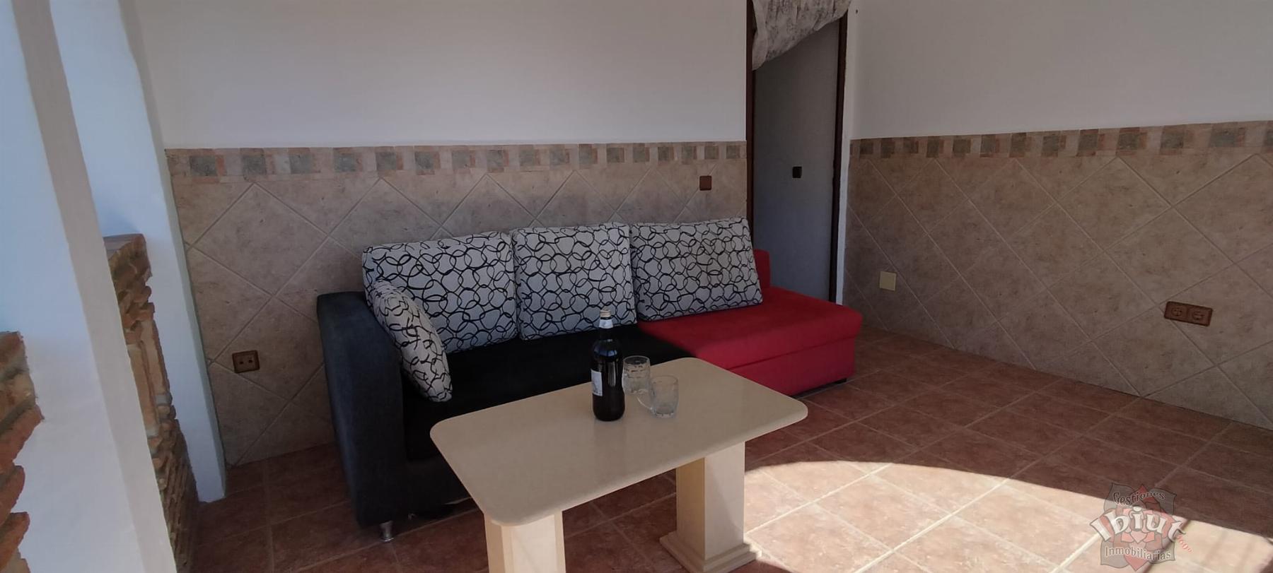 For rent of house in Almáchar