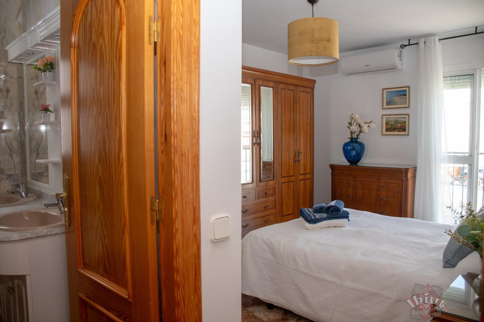 For rent of flat in Cómpeta