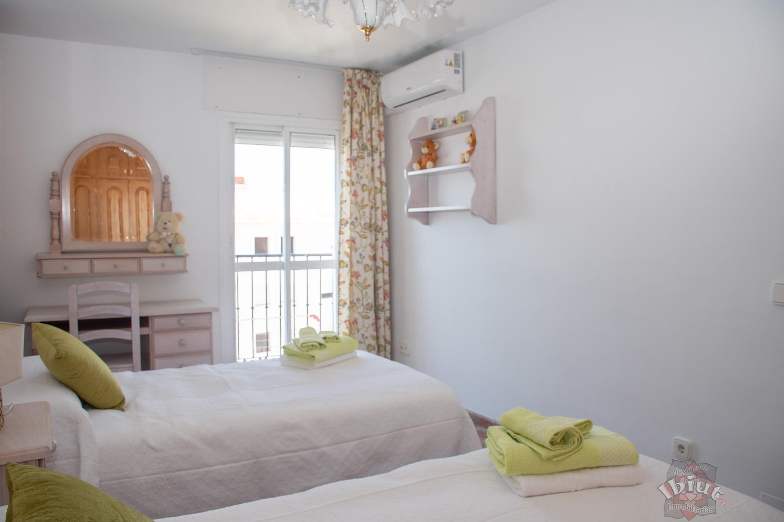 For rent of flat in Cómpeta