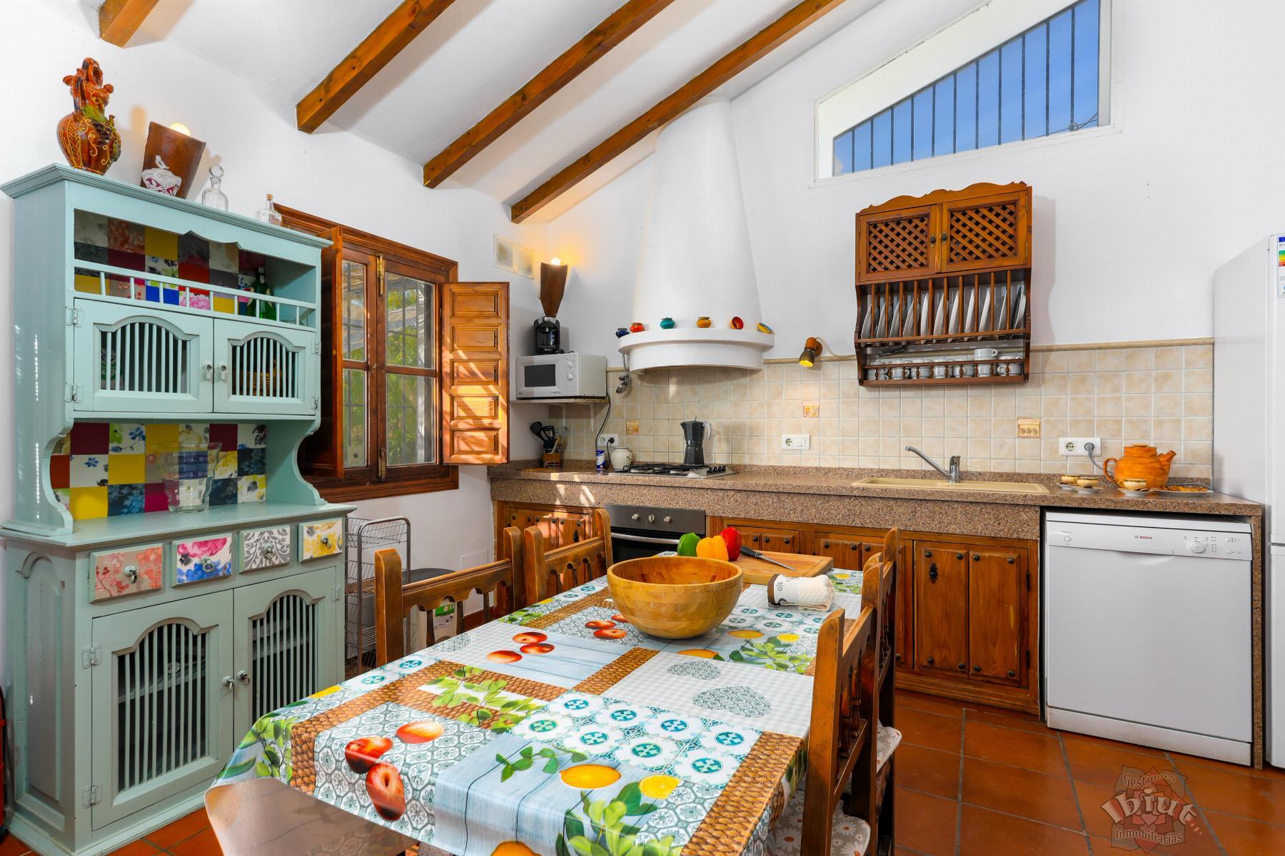 For rent of house in Cómpeta