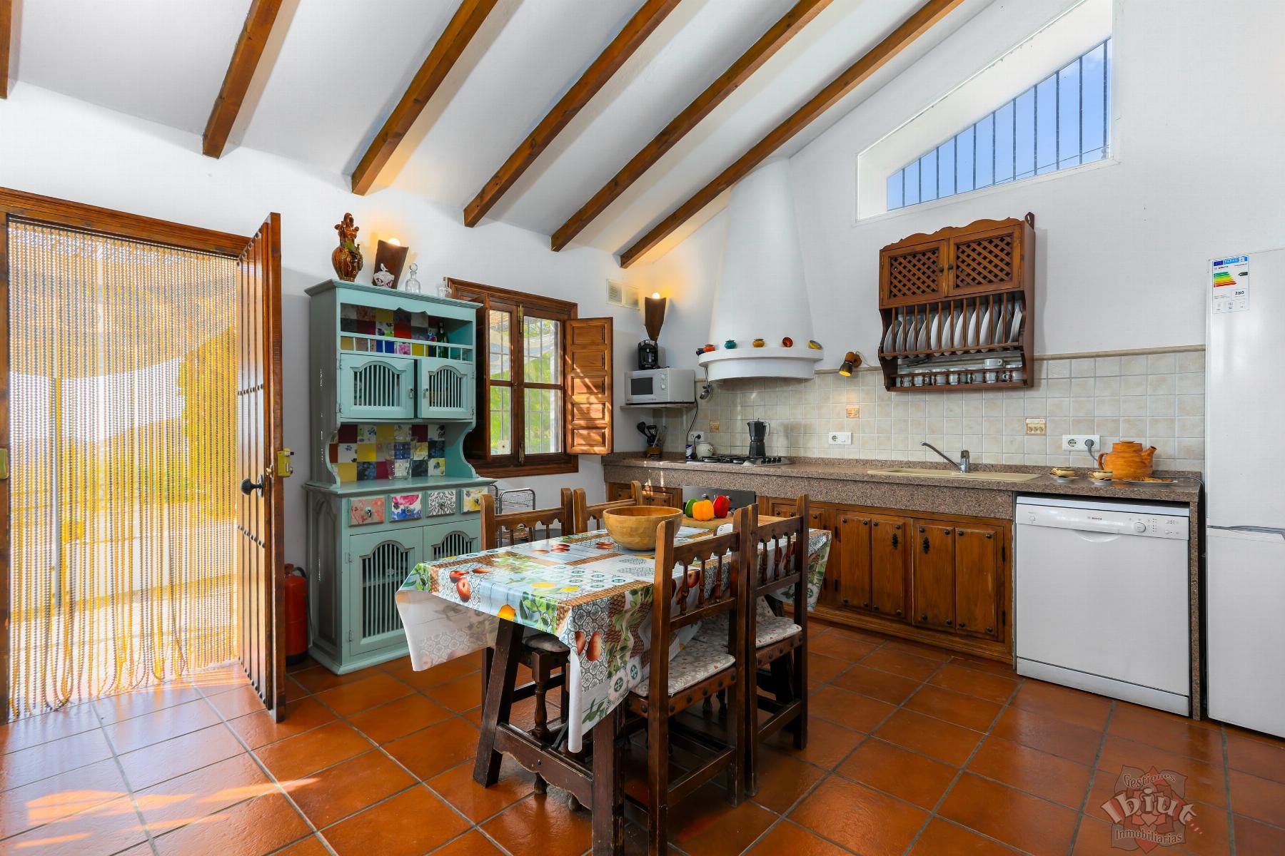 For rent of house in Cómpeta