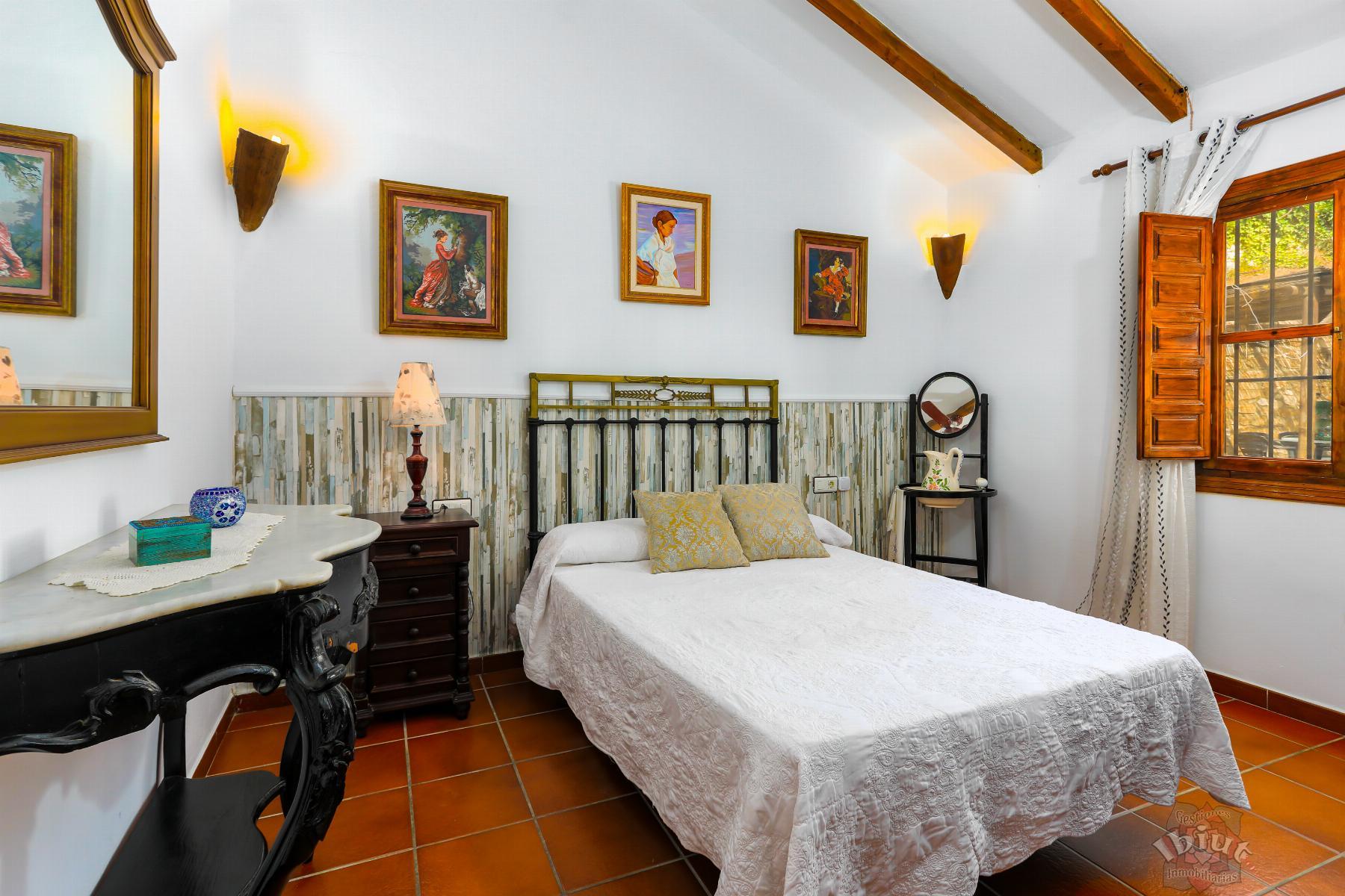 For rent of house in Cómpeta