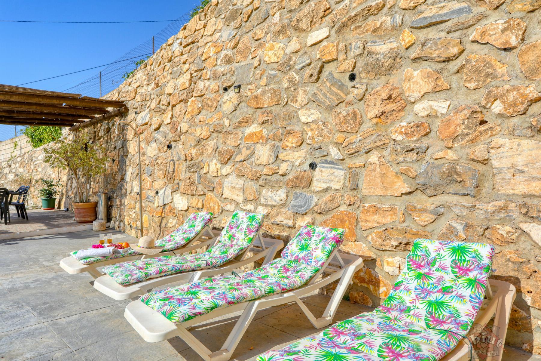 For rent of house in Cómpeta