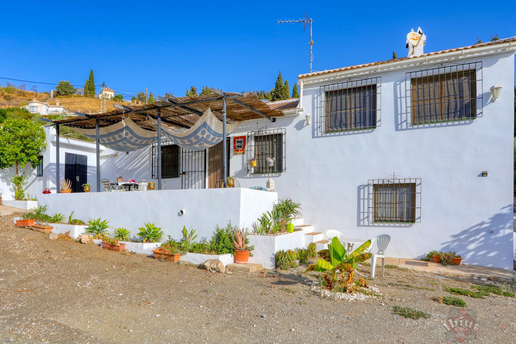 For rent of house in Cómpeta