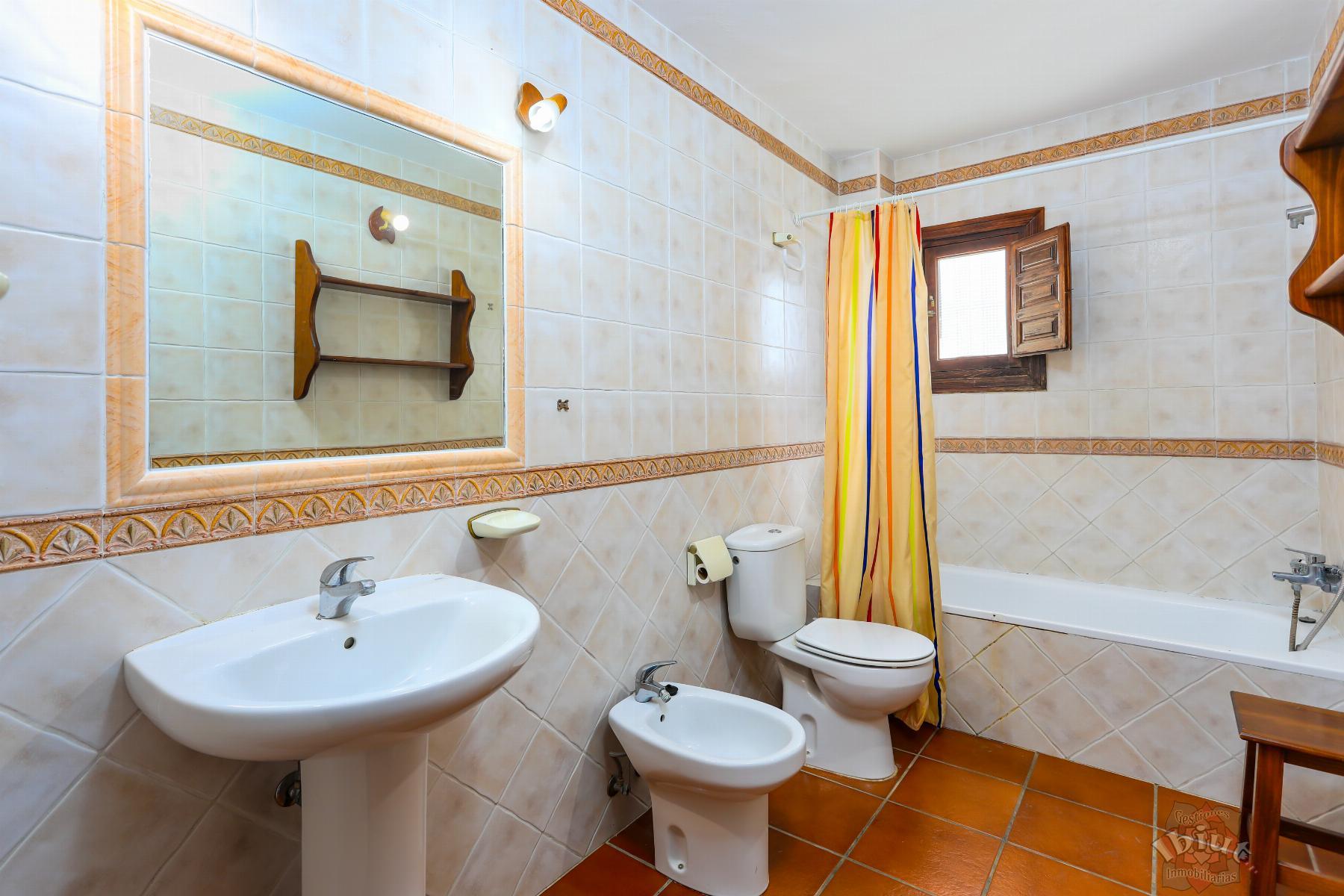 For rent of house in Cómpeta