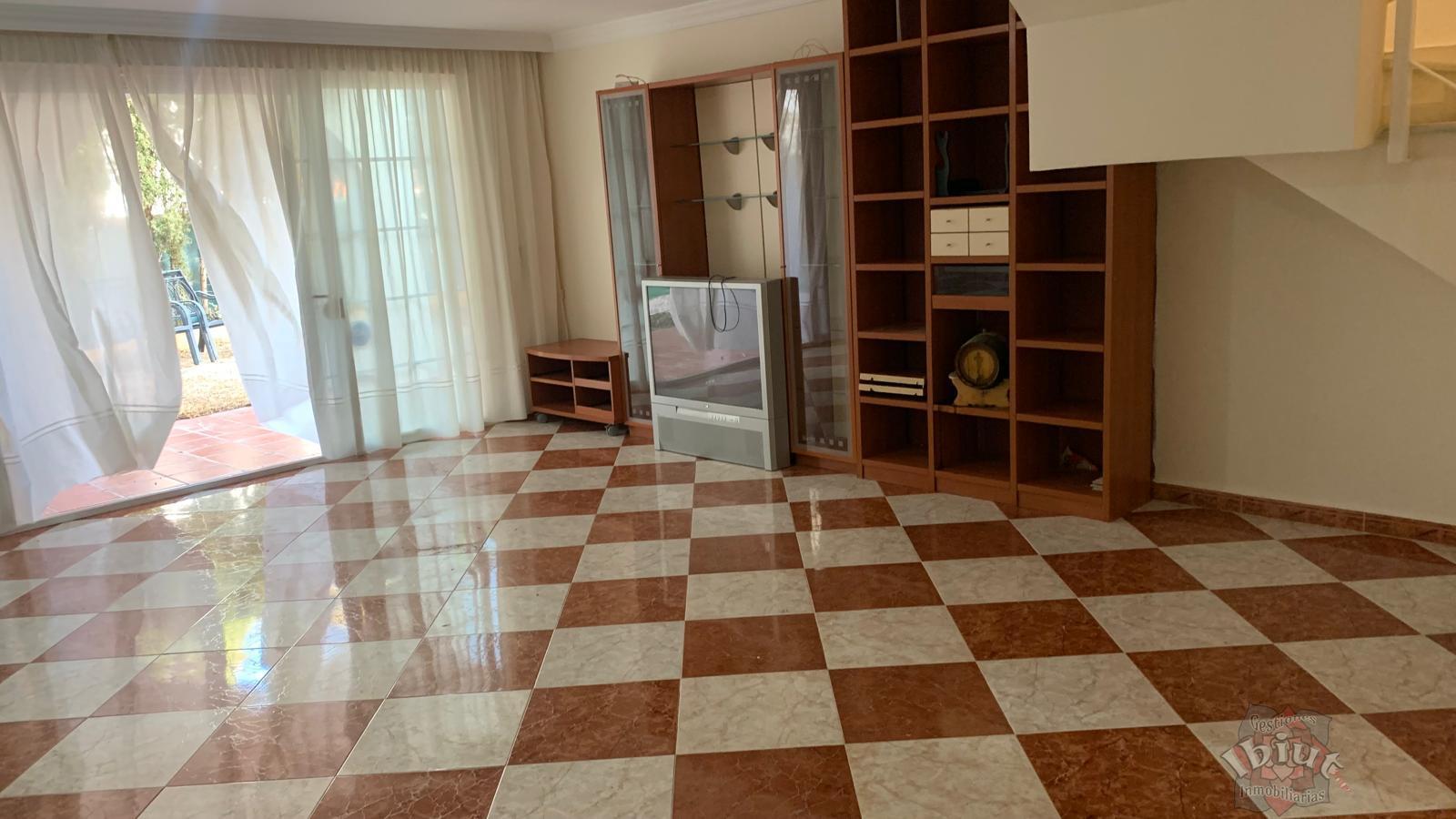 For rent of house in Torre del Mar