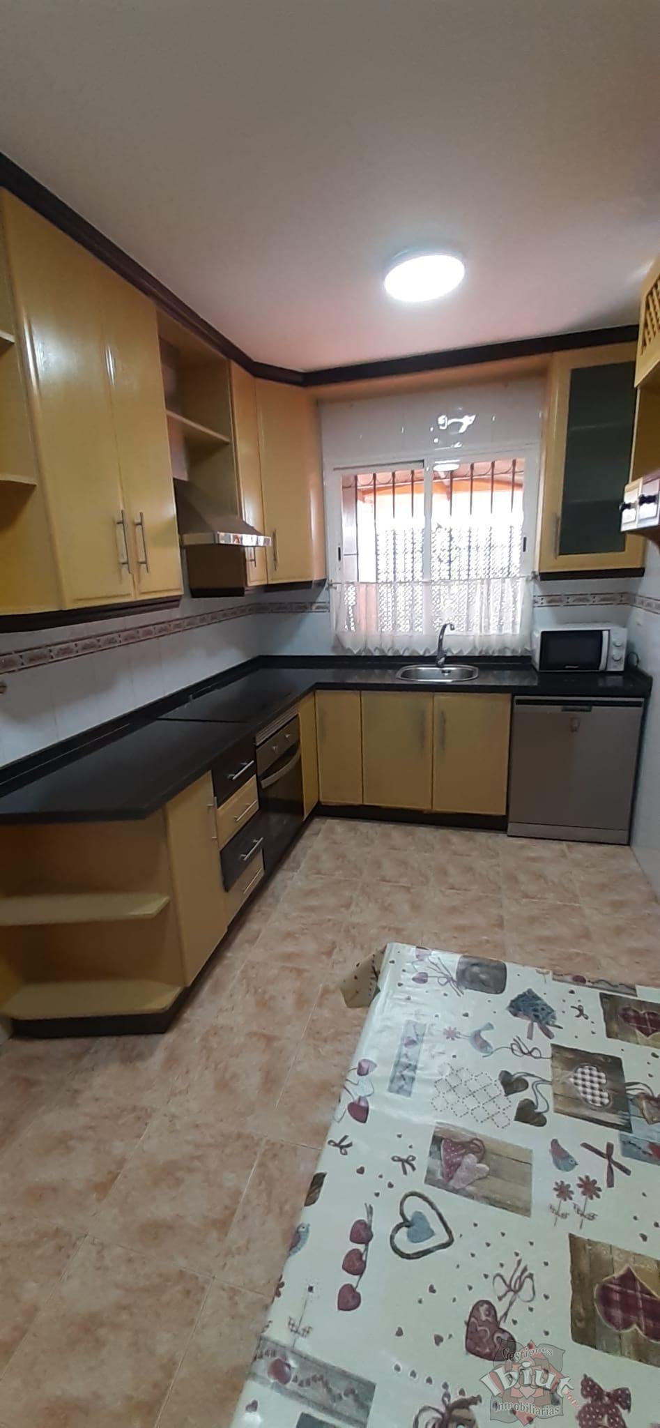 For rent of house in Torre del Mar