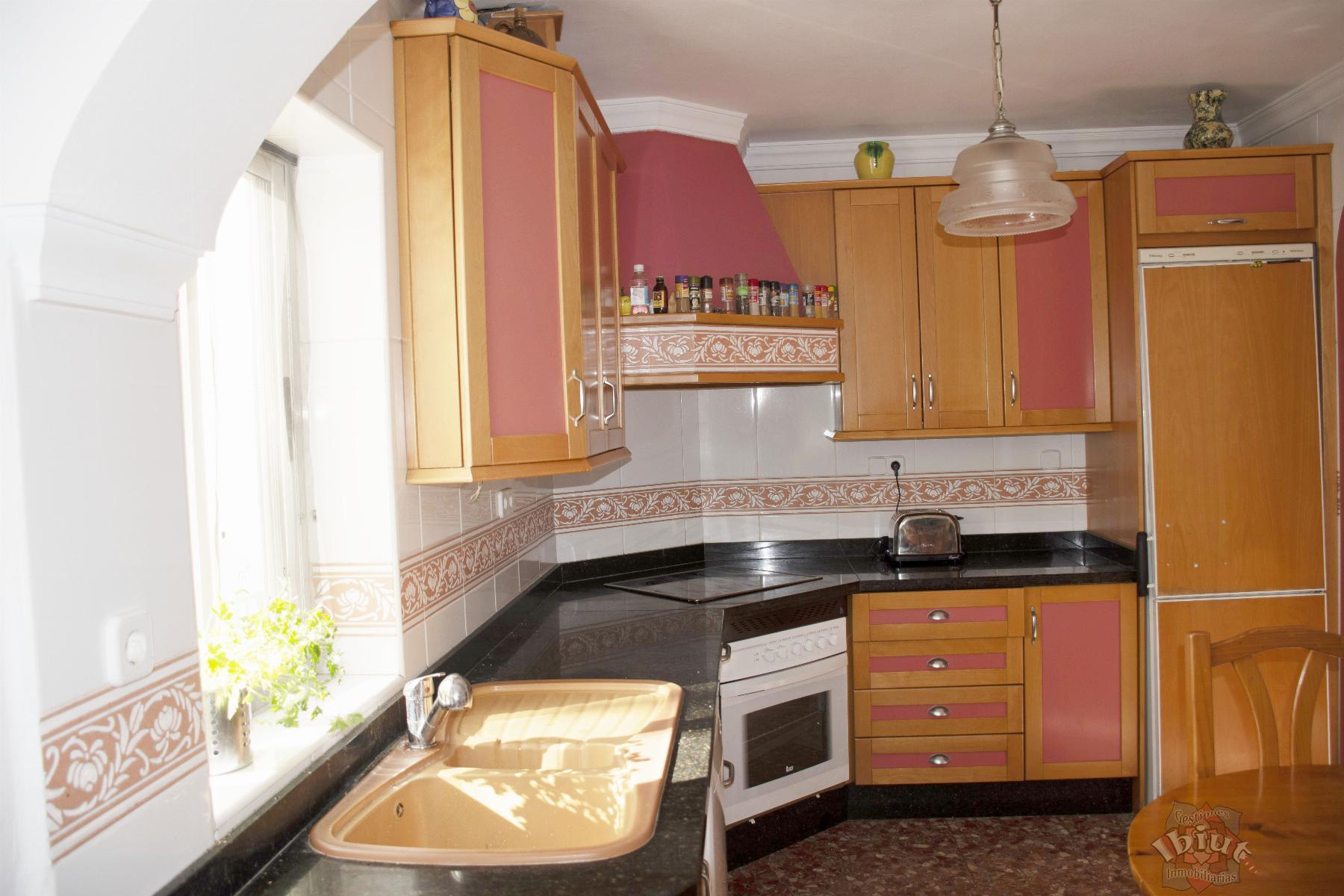 For sale of house in Sayalonga