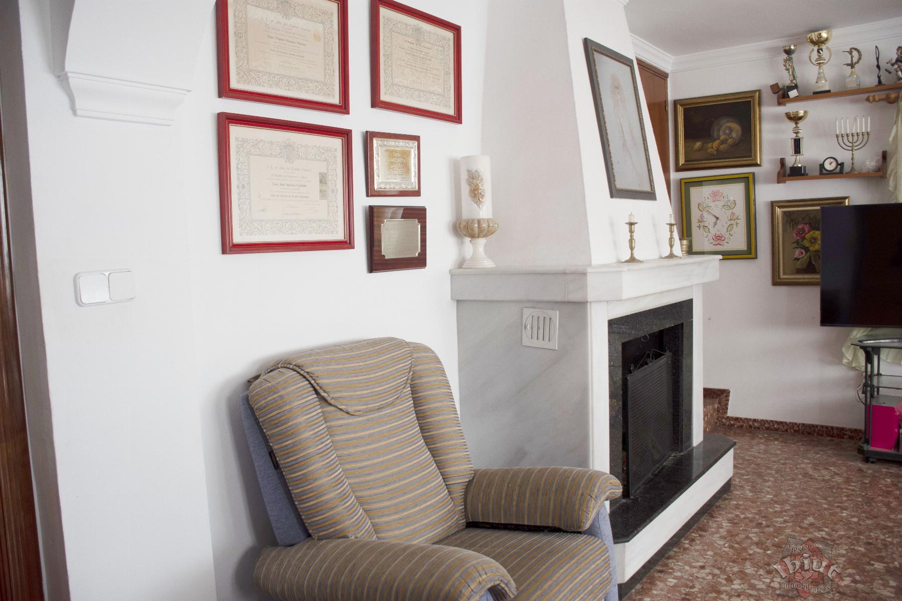 For sale of house in Sayalonga