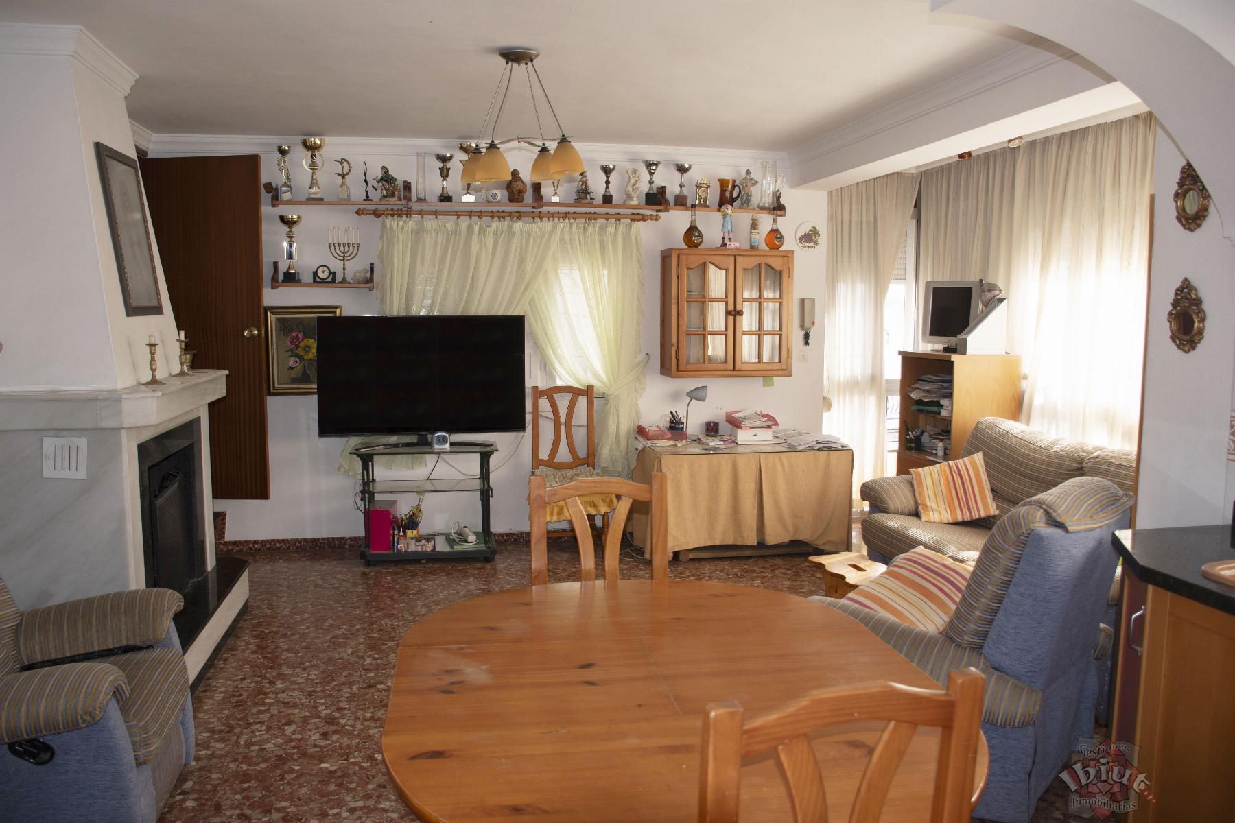 For sale of house in Sayalonga