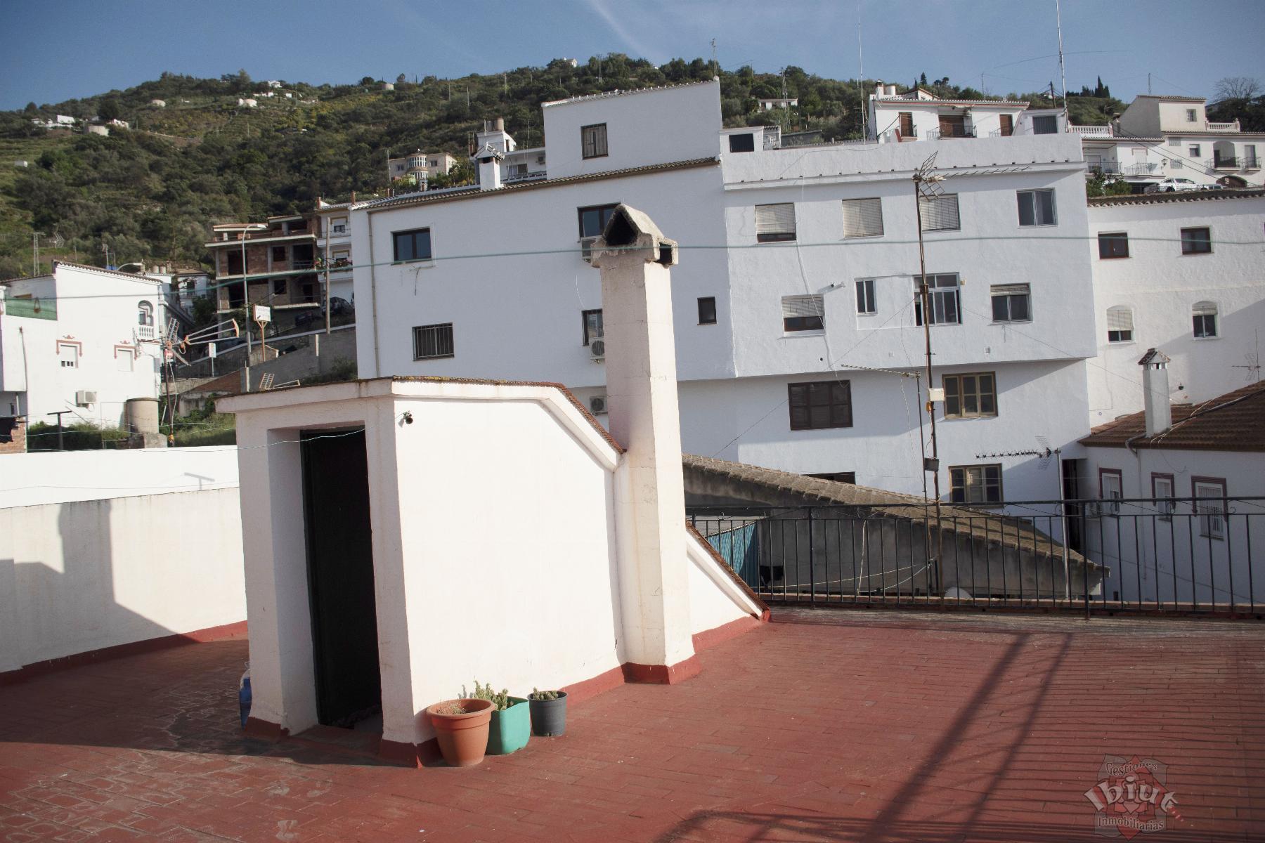 For sale of house in Sayalonga