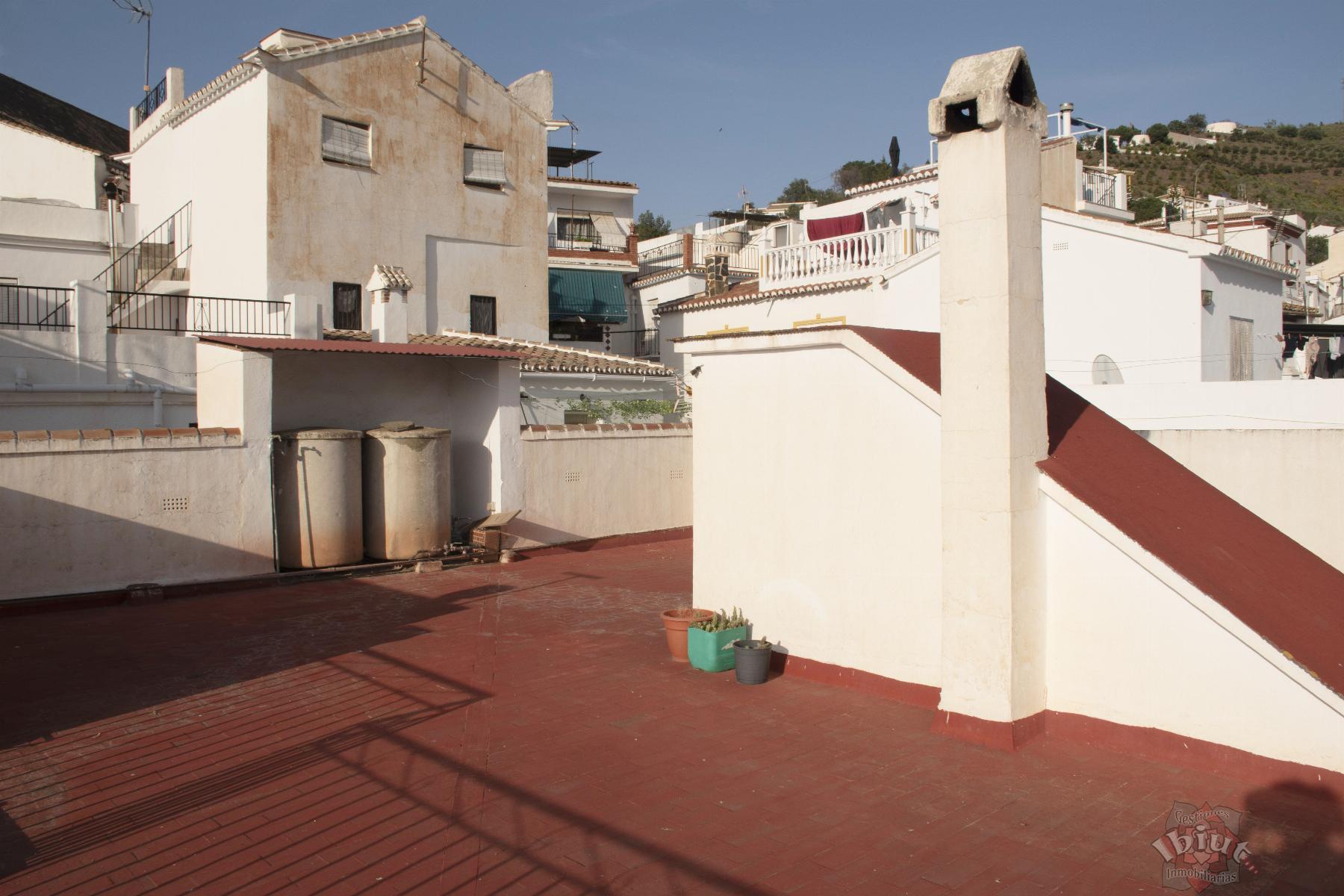 For sale of house in Sayalonga