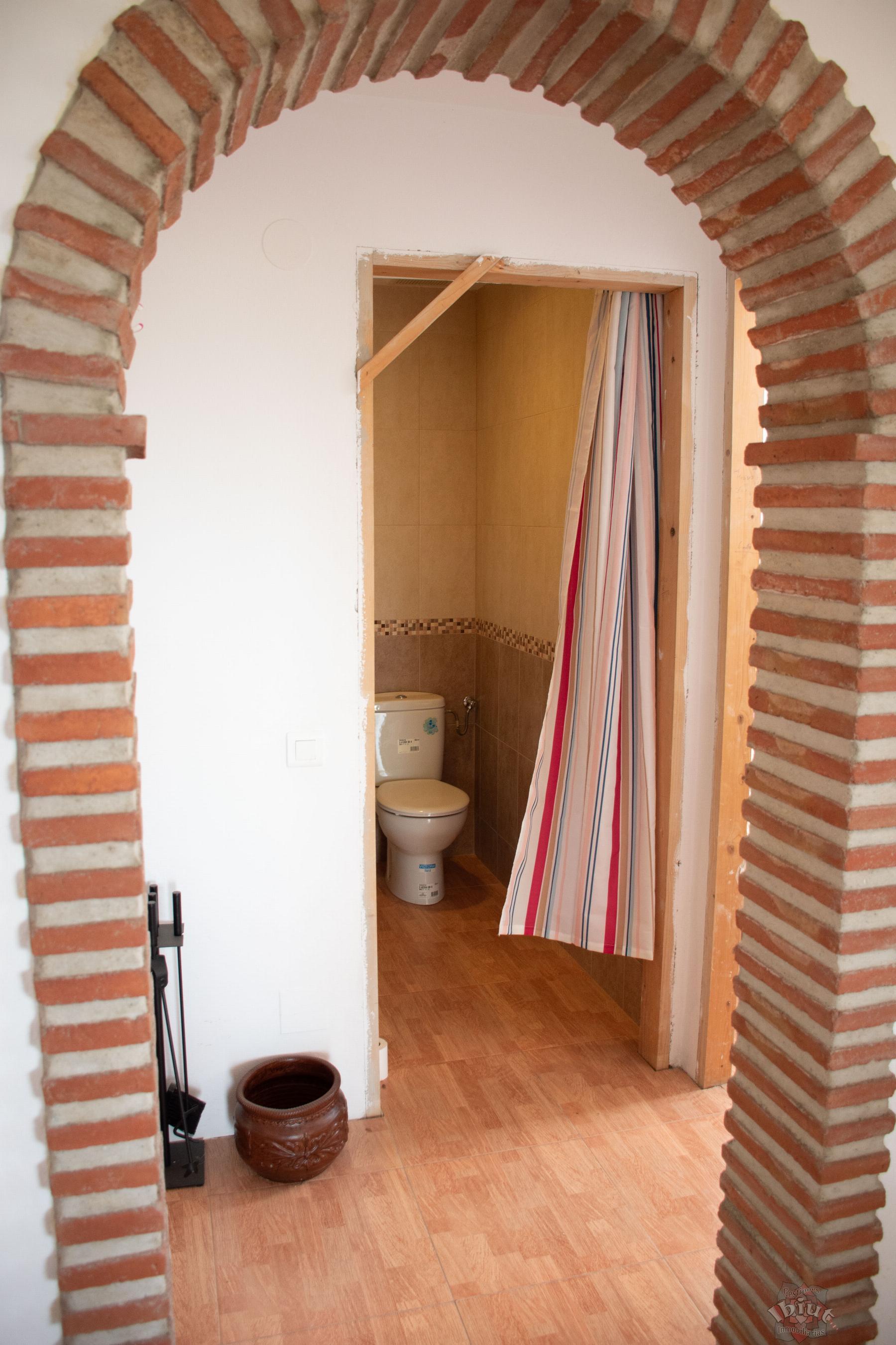 For sale of villa in Alcaucín