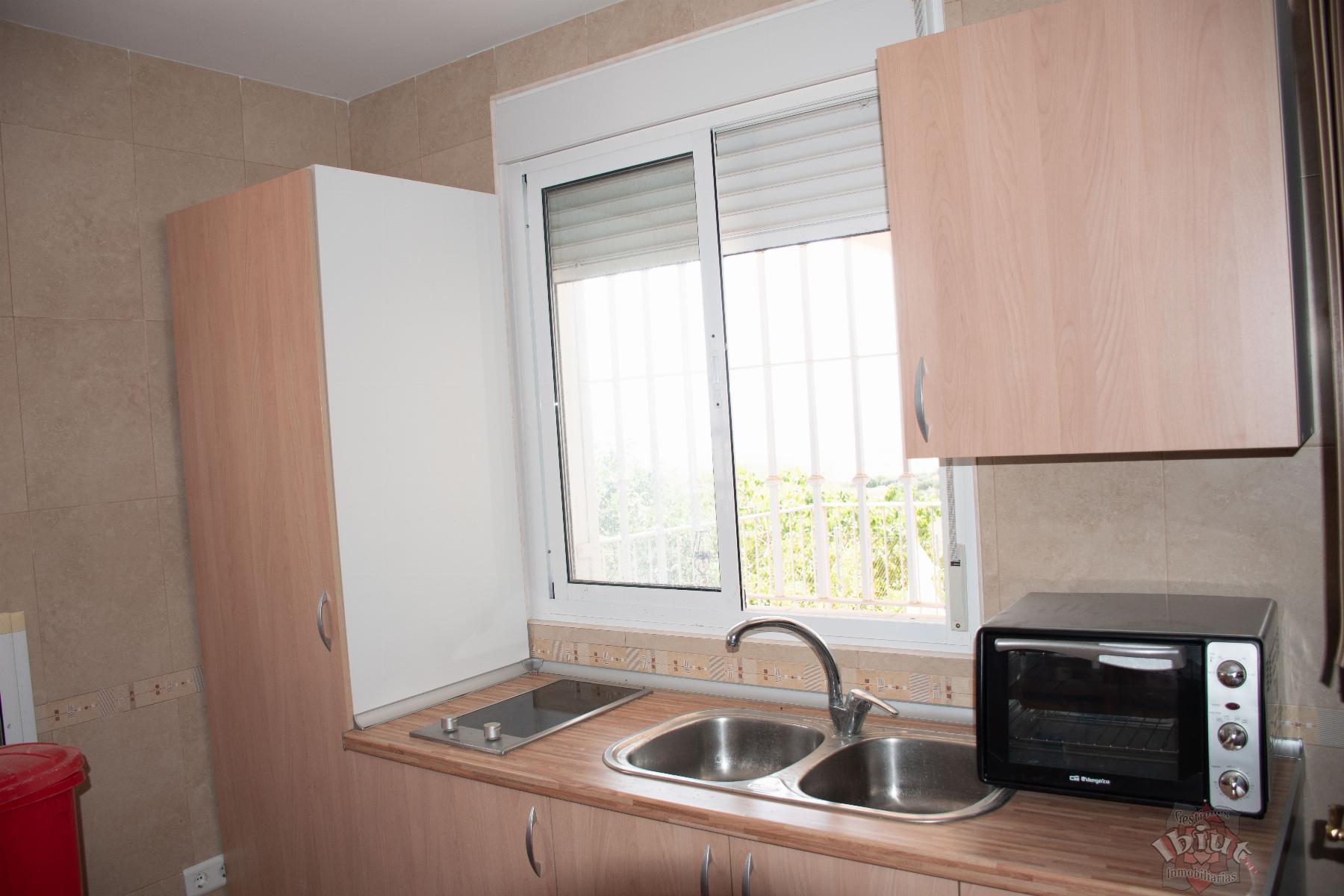 For sale of villa in Alcaucín
