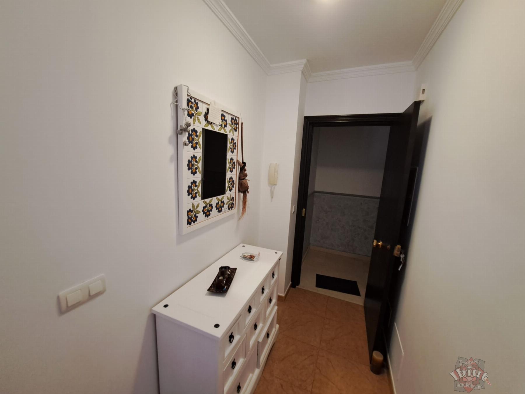 For rent of flat in Cómpeta